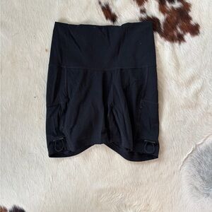 Gymshark Women's Black High-Waist Athletic Skort with Pockets
